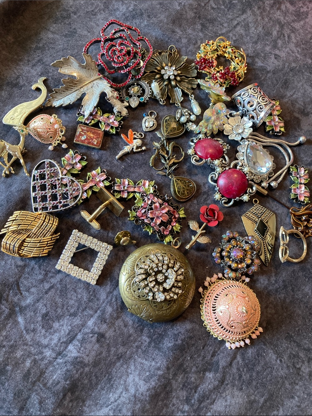 Junk drawer trinkets brooches pins, cufflinks, pendants, locket, etc